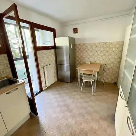 Apartment T3 Spacieux Et Lumineux De 70m2