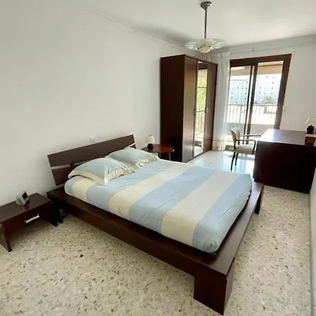 Apartment T3 Spacieux Et Lumineux De 70m2